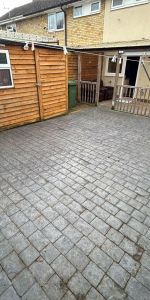 3 bedroom terraced house to rent - Photo 3