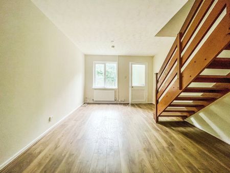 Geraint Close, Thornhill, Cardiff - Photo 4