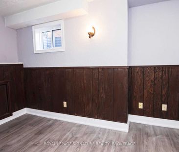 For Lease - 827 Stainton Drive, Mississauga, Ontario - Photo 2