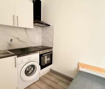 6 bedroom house share to rent - Photo 1