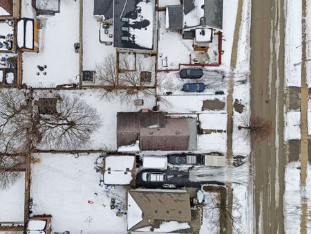 For Lease - 6 Appel Street, London East, Ontario - Photo 2