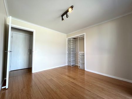 25 Tully Road, Clarinda VIC 3169 - House For Rent | Domain - Photo 5