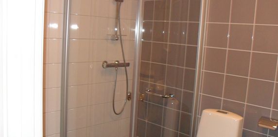 Färingsögatan 8 - Photo 2