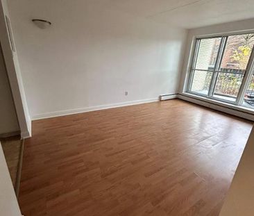 1 CH - 1 SDB - Québec - $945 /mo - Photo 3