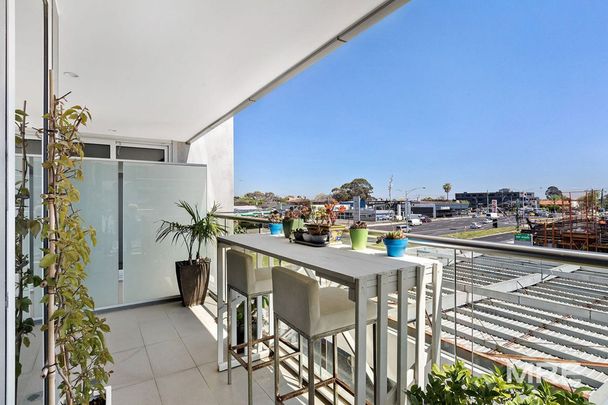 302/1525 Dandenong Road, Oakleigh - Photo 1