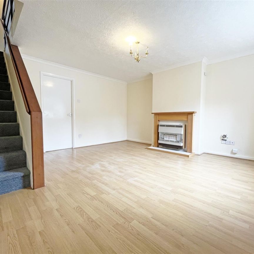 3 bedroom Town house to rent - Photo 1