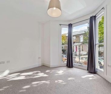 Narford Road, London, E5 - Photo 2