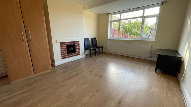 3 bedroom bungalow to rent - Photo 1