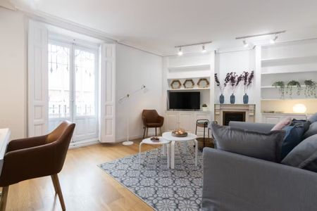 Calle de Bailén, Madrid, Community of Madrid 28005 - Photo 2