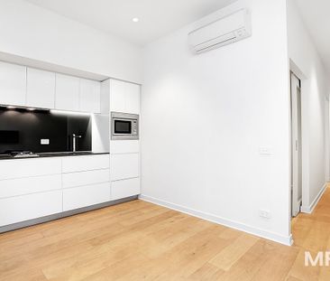 913/199 William Street, Melbourne - Photo 5