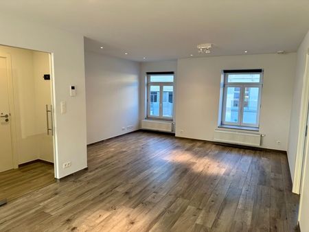 Appartement te huur - Foto 4