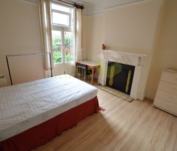 North Avenue, Clarendon Park, Leicester, LE2 - Photo 1