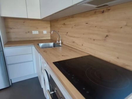 Apartamento de alquiler en Juan Carlos I - Foto 3