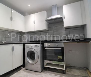 2 bedroom maisonette to rent - Photo 3