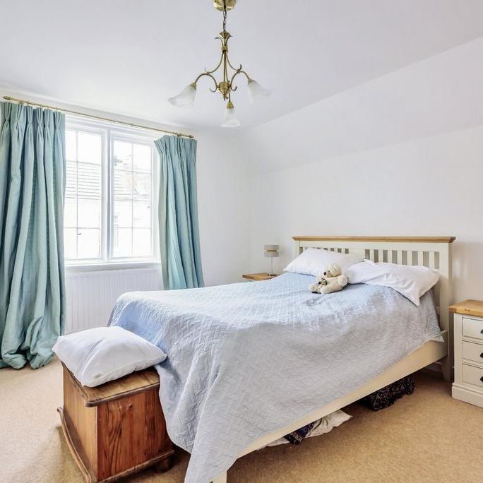 2 bedroom semi-detached house to rent - Photo 1