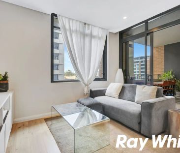 “READY TO MOVE IN FURNISHED One Bedroom Apartment - Walking Distanc... - Photo 3