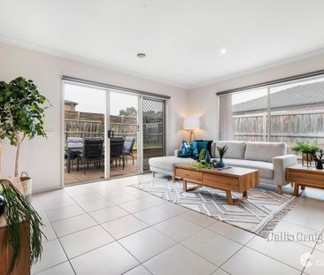 121 Gordons Road, South Morang - Photo 3