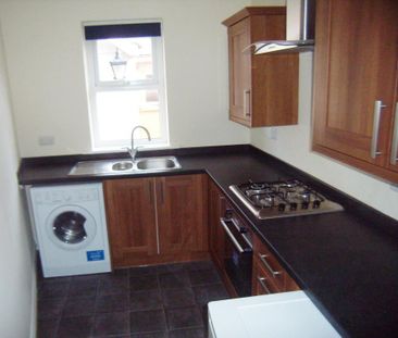 2 bedroom apartment to rent - Photo 4