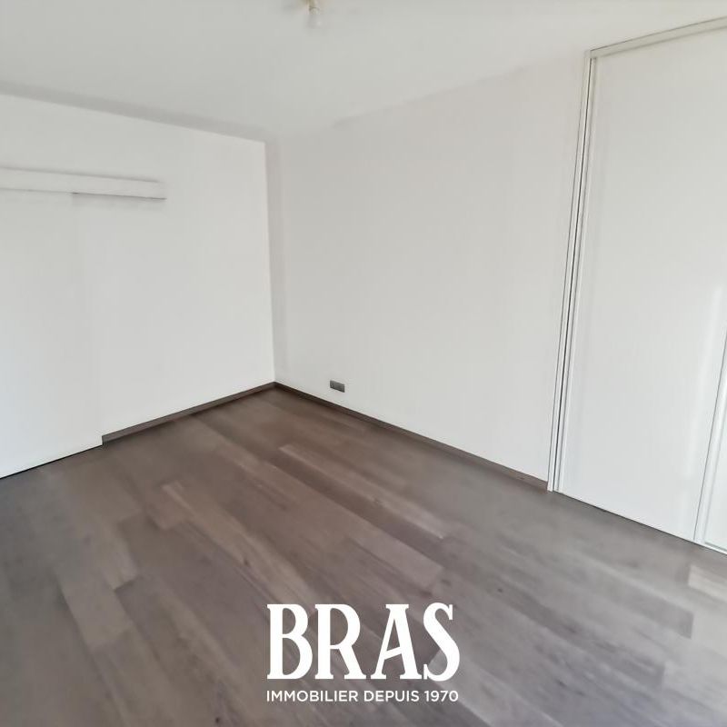 Location Appartement 2 pièces 47m² VANNES 56000 - Photo 1