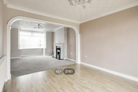 3 bedroom detached house to rent - Photo 5