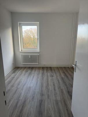 Renovierte 2-Zimmer-Wohnung in Kiel Gaarden-Ost - Photo 1