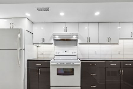 For Lease - 129 Oak Park Avenue Unit# Bsmt, Toronto, Ontario - Photo 5