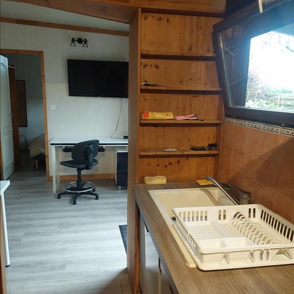 3 pièces - Meublé - 40 m² - RDC - Colocation non autorisée - Photo 1