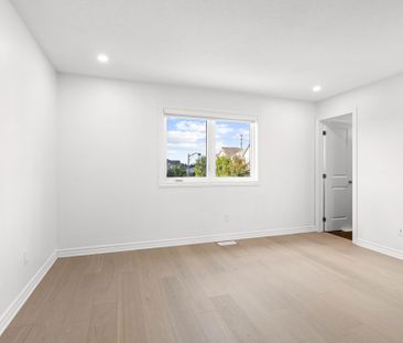 For Lease - 2477 Waterlilly Way, Barrhaven, Ontario - Photo 2