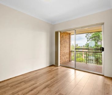 Great Value, Two Bedroom Apartment, Available In Prime Location - Photo 1