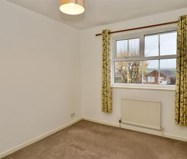 3 bedroom detached house to rent - Photo 5