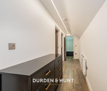 Auction Square, Market Place, Abridge - Photo 2