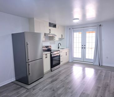 For Lease - 139 Cinrickbar Drive Unit# Lower, Toronto, Ontario - Photo 6