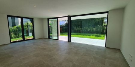 Gelijkvloers app. te huur in Hoeselt voor € 1.500 met 2 slaapkamers - Foto 3