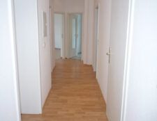 Annenstr. 21, Wohnung 2 ~~~ Balkon, Bad mit Wanne und Dusche, Gäste-WC, Stellplatz, Keller - Foto 1