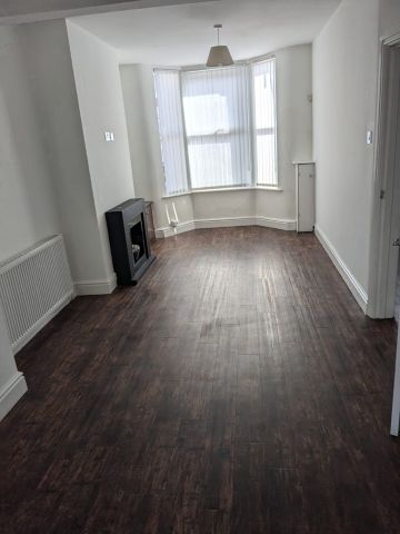 3 Bed Terraced House, Gidlow Road, L13 - Photo 2