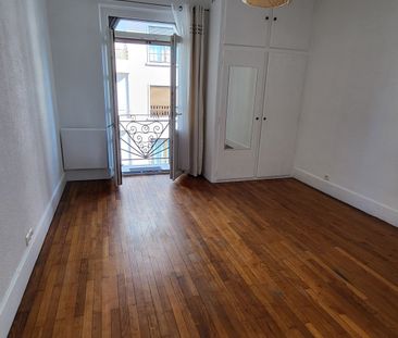 Location Appartement 1 pièce 31m² ANNECY 74000 - Photo 2