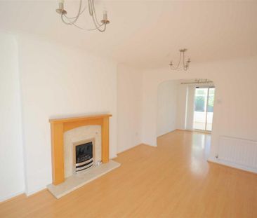 3 bedroom detached house to rent - Photo 1