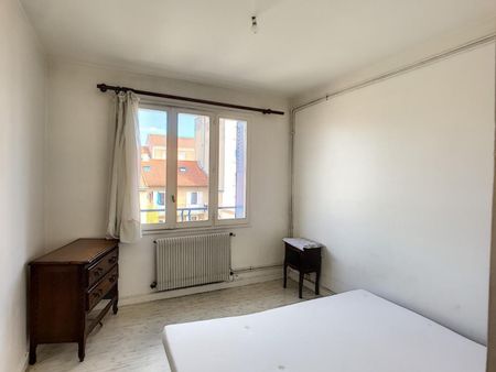 Appartement T1 meublé à louer à ROANNE Mulsant - Photo 2