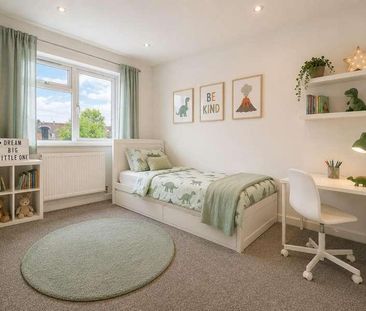 Wyre Grove, Edgware, HA8 - Photo 2
