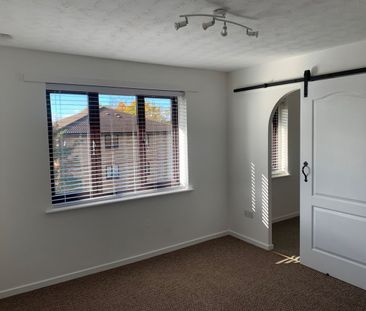 1 Bed Flat, Kern Close, SO16 - Photo 3