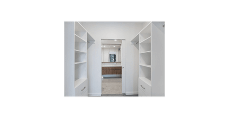 Executive living on the city fringe! - Photo 2