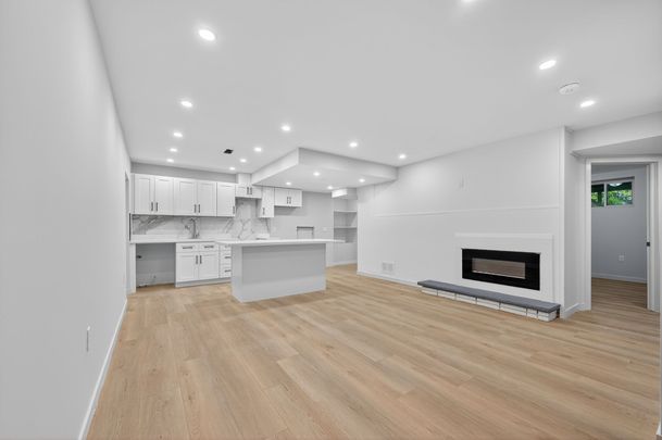 For Lease - 19 Candis - lower level Drive, Toronto, Ontario - Photo 1