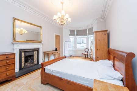 3 bedroom flat to rent - Photo 5