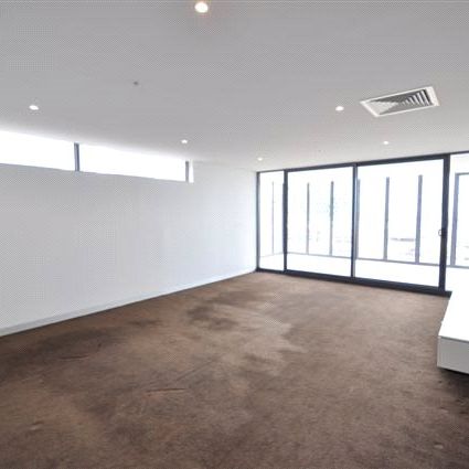 1015/555 Flinders Street - Photo 1