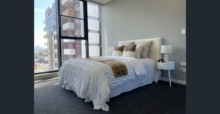 Resort Style 3-Bedroom Apartment in Mascot Spectrum Convenient to Everything - Photo 5