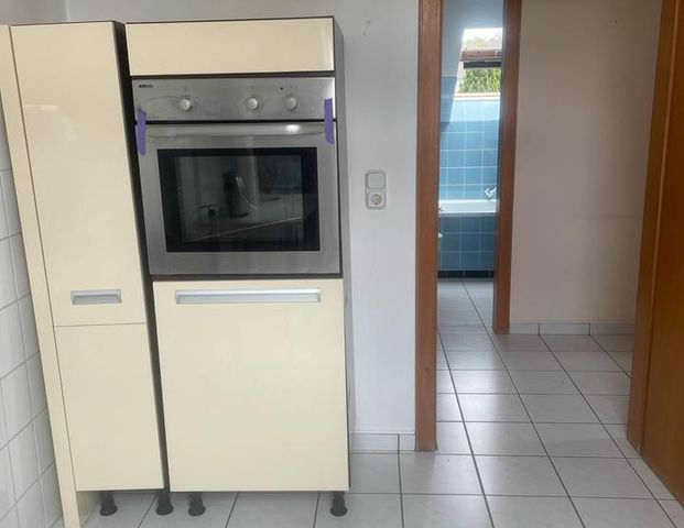 Dachgeschoss Wohnung Nähe Klinikum Herford - Photo 1