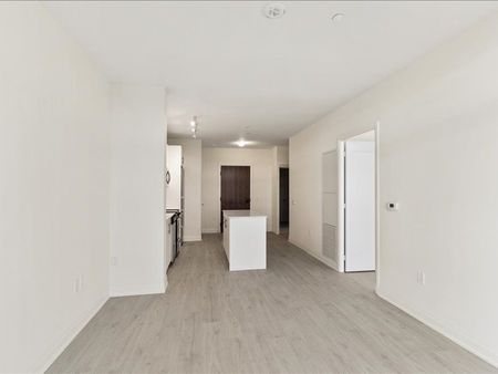 For Lease - 509 Dundas Street Unit# 224, Oakville, Ontario - Photo 2