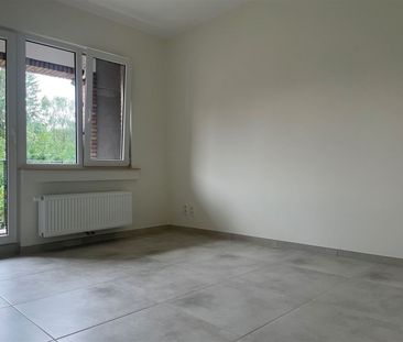 Volledig gerenoveerd appartement met 2 slaapkamers en garage met op... - Photo 4