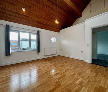 Derlyn Road, Fareham, PO16 - Photo 2