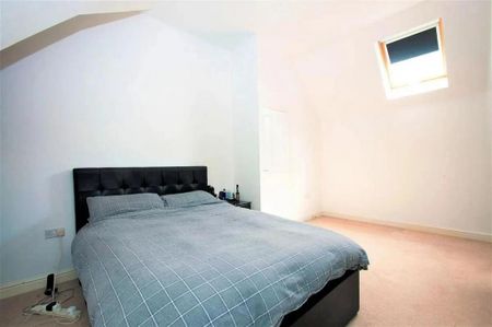 5 bedroom detached house to rent - Photo 5